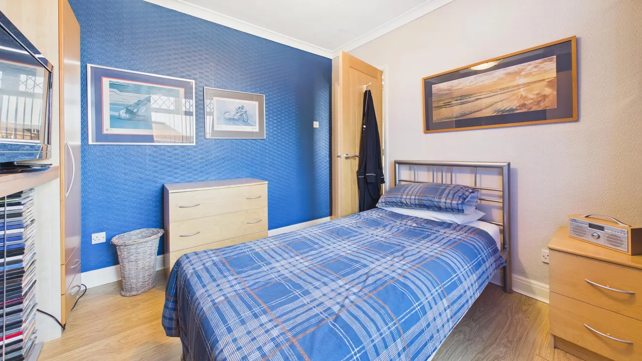 Sandringham Road, Walton, PE4, photo 14