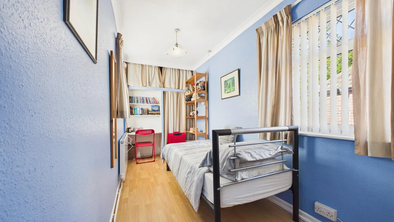Sandringham Road, Walton, PE4, photo 16