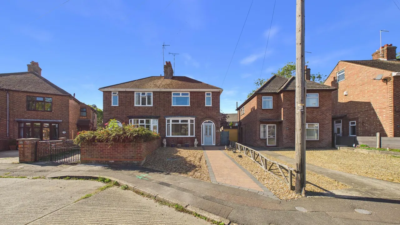 Sandringham Road, Walton, PE4, photo 22