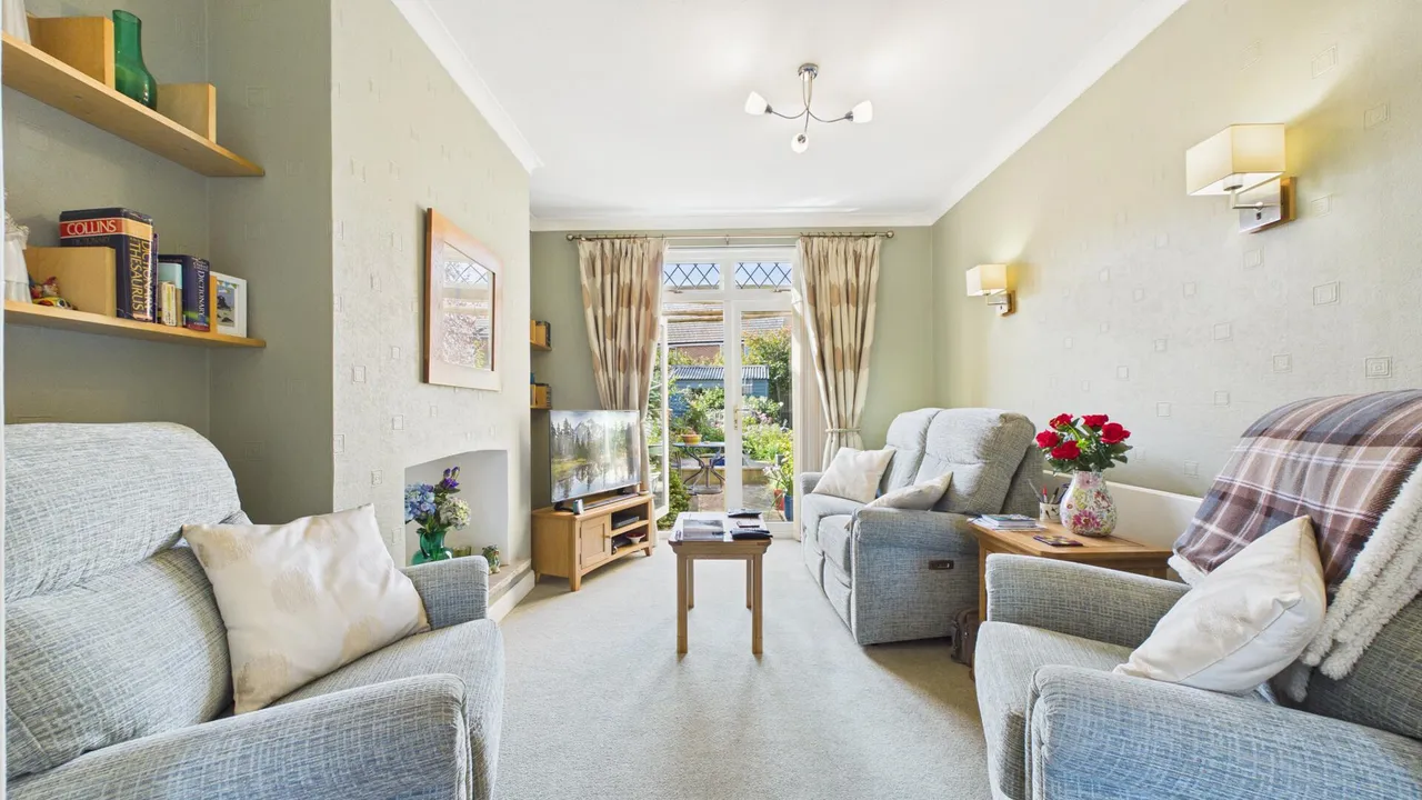 Sandringham Road, Walton, PE4, photo 2