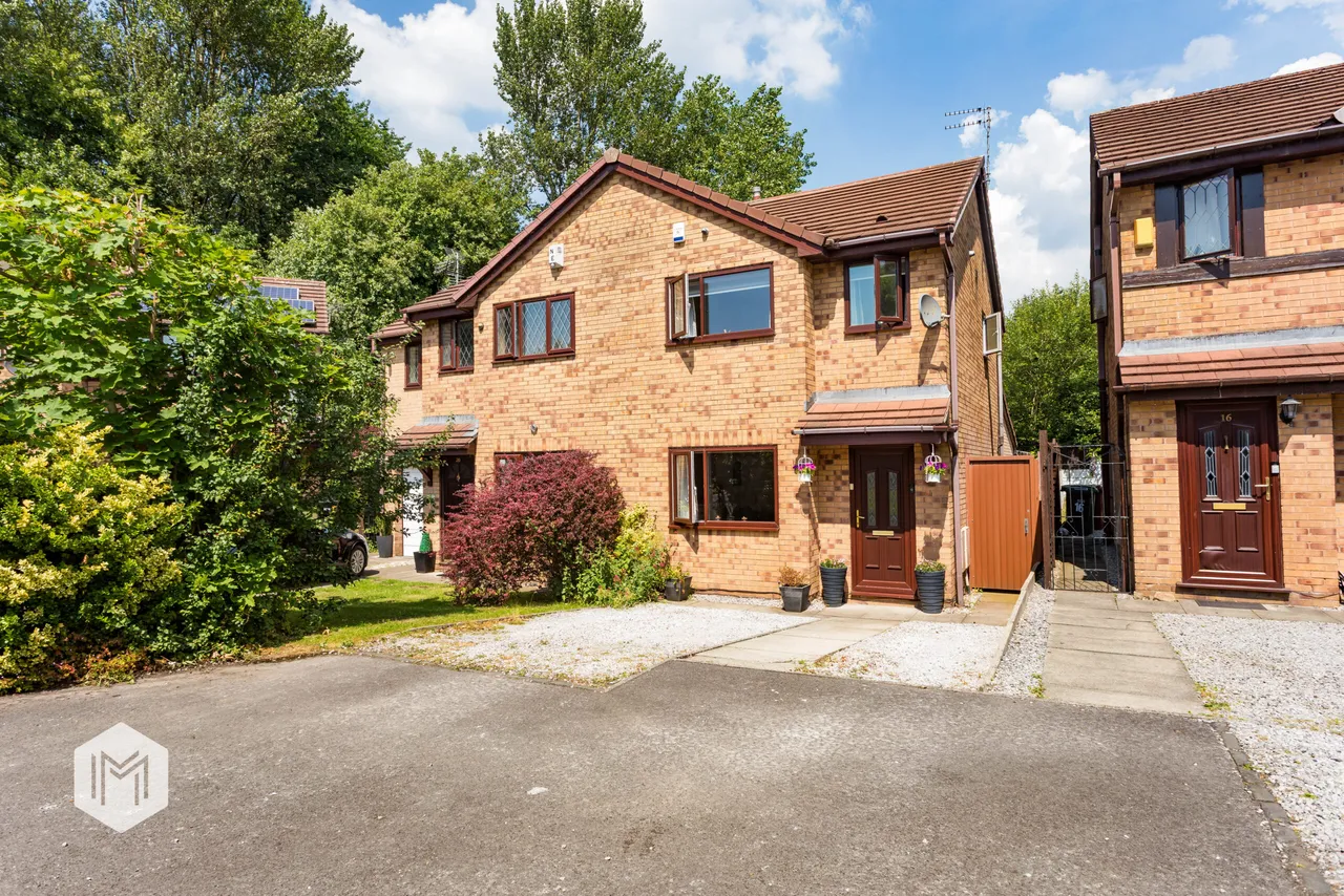 3 bed house for sale — Mill Croft, Bolton, BL1 2QY