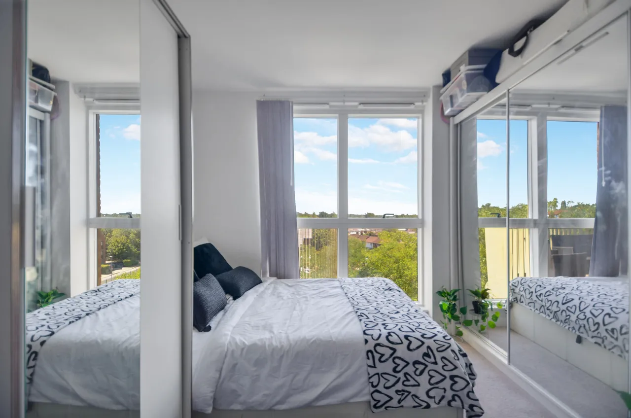 Flat 405, Perkins House, 36 Tudway Road, London, photo 7