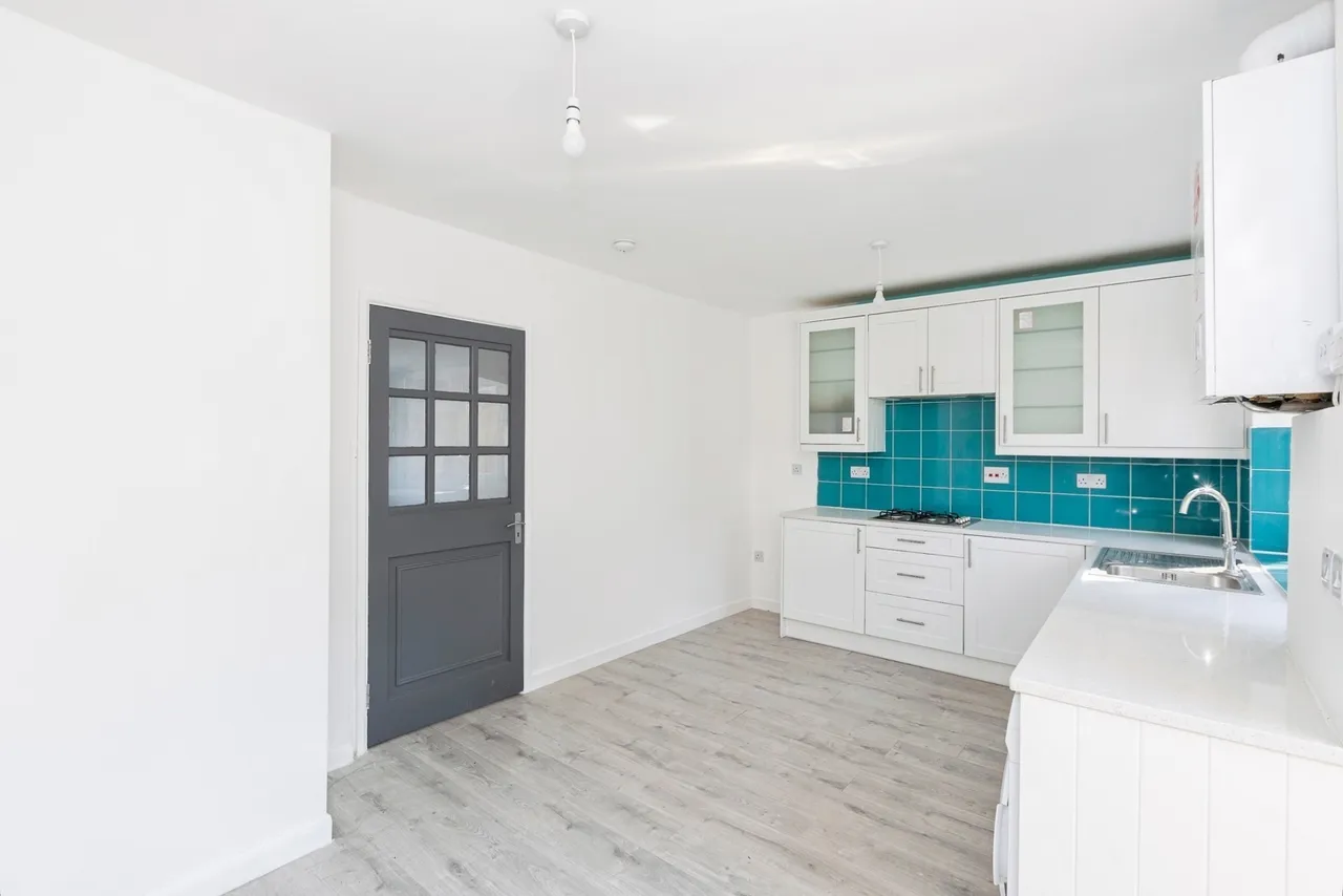 Redbridge Lane East, ILFORD, Essex, IG4, photo 5