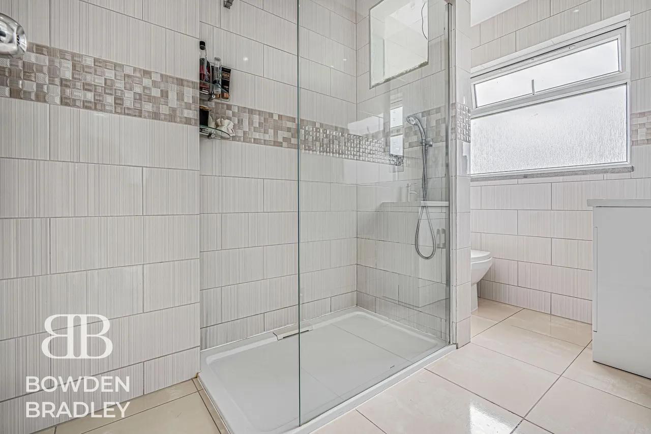 Studley Drive, Redbridge, IG4, photo 16