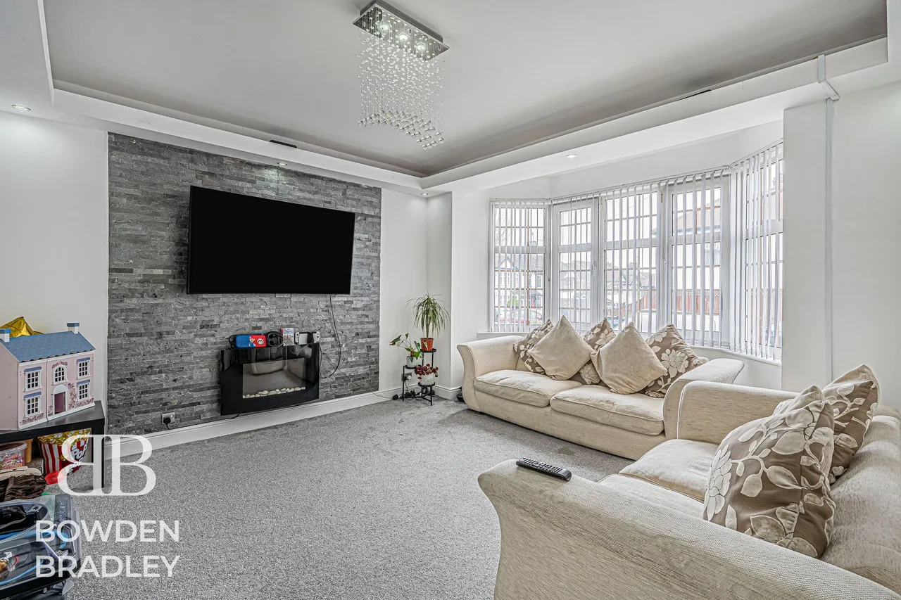 Studley Drive, Redbridge, IG4, photo 4