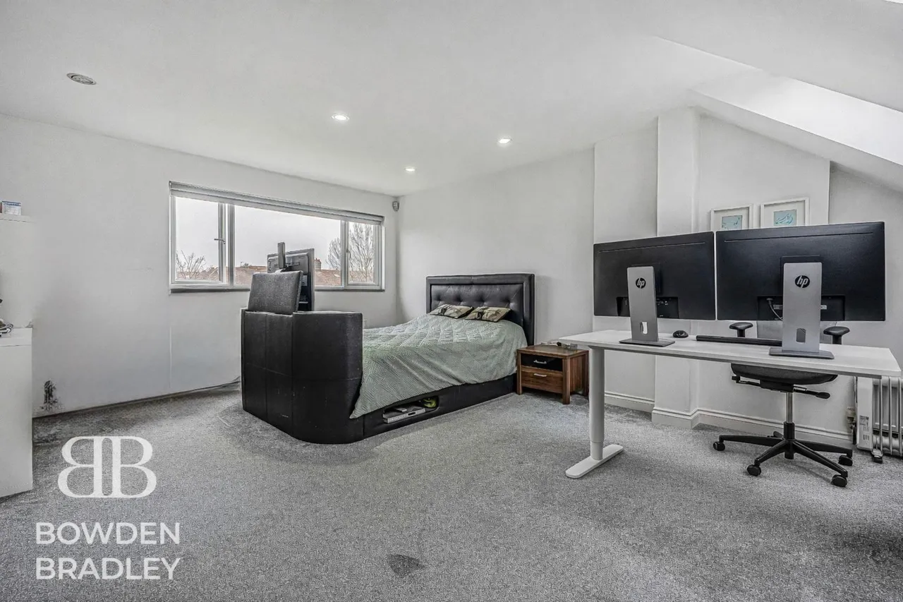 Studley Drive, Redbridge, IG4, photo 35