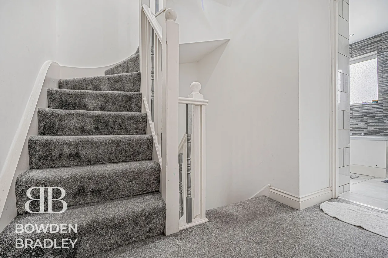 Studley Drive, Redbridge, IG4, photo 10
