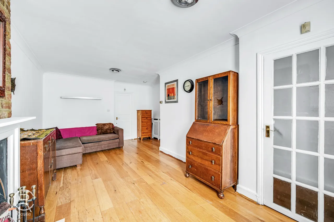 Maudsville Cottages, Hanwell, Ealing, W7 3TE, photo 7