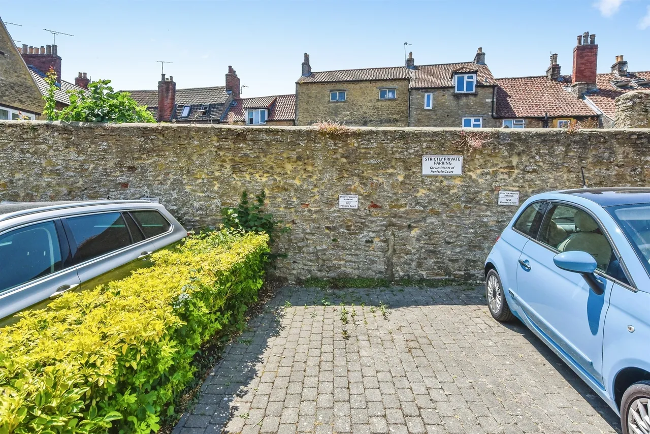 Naishs Street, Frome, photo 10