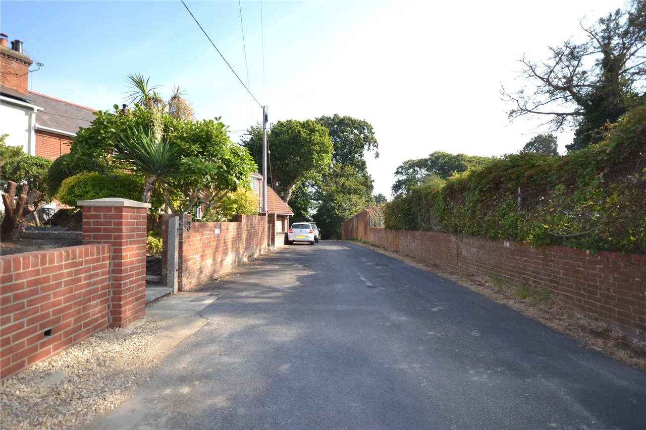 Copthorne Cottages, Copthorne Lane, Fawley, Hampshire, SO45 1DP, photo 11