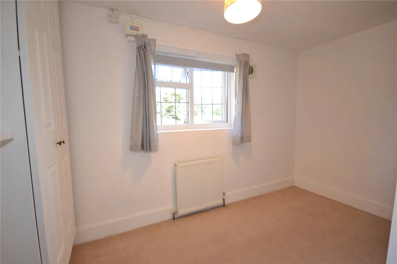 Copthorne Cottages, Copthorne Lane, Fawley, Hampshire, SO45 1DP, photo 8