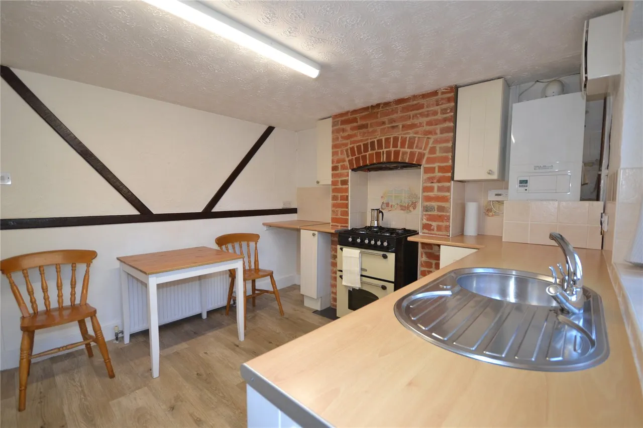 Copthorne Cottages, Copthorne Lane, Fawley, Hampshire, SO45 1DP, photo 4