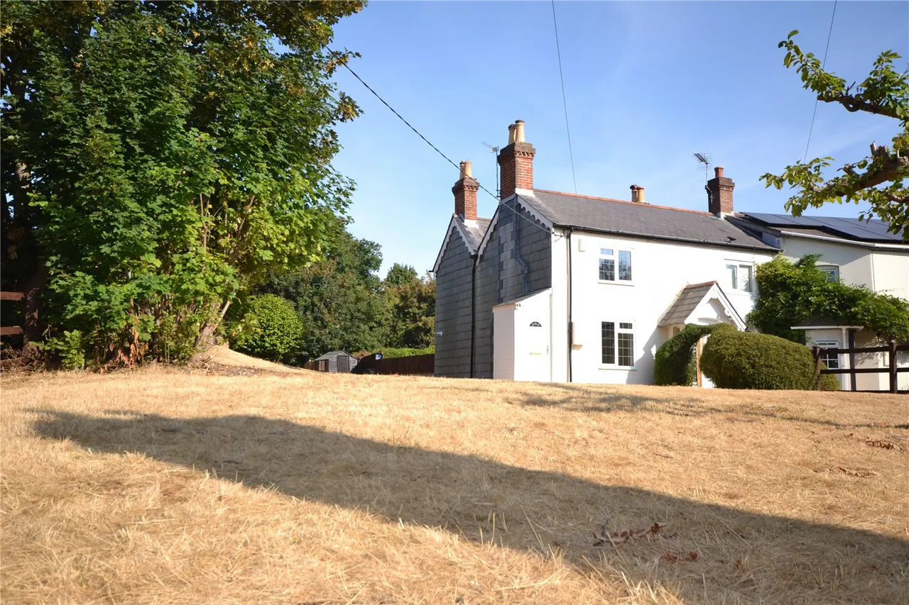 2 bed house for sale — Copthorne Cottages, Copthorne Lane, Fawley, Hampshire, SO45 1DP