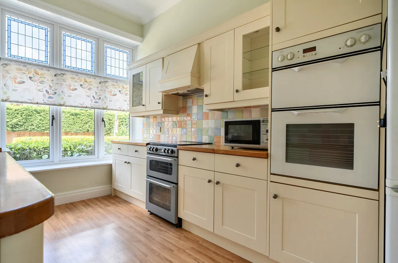 Murdoch Road, Wokingham, Berkshire, RG40 2DQ, photo 13