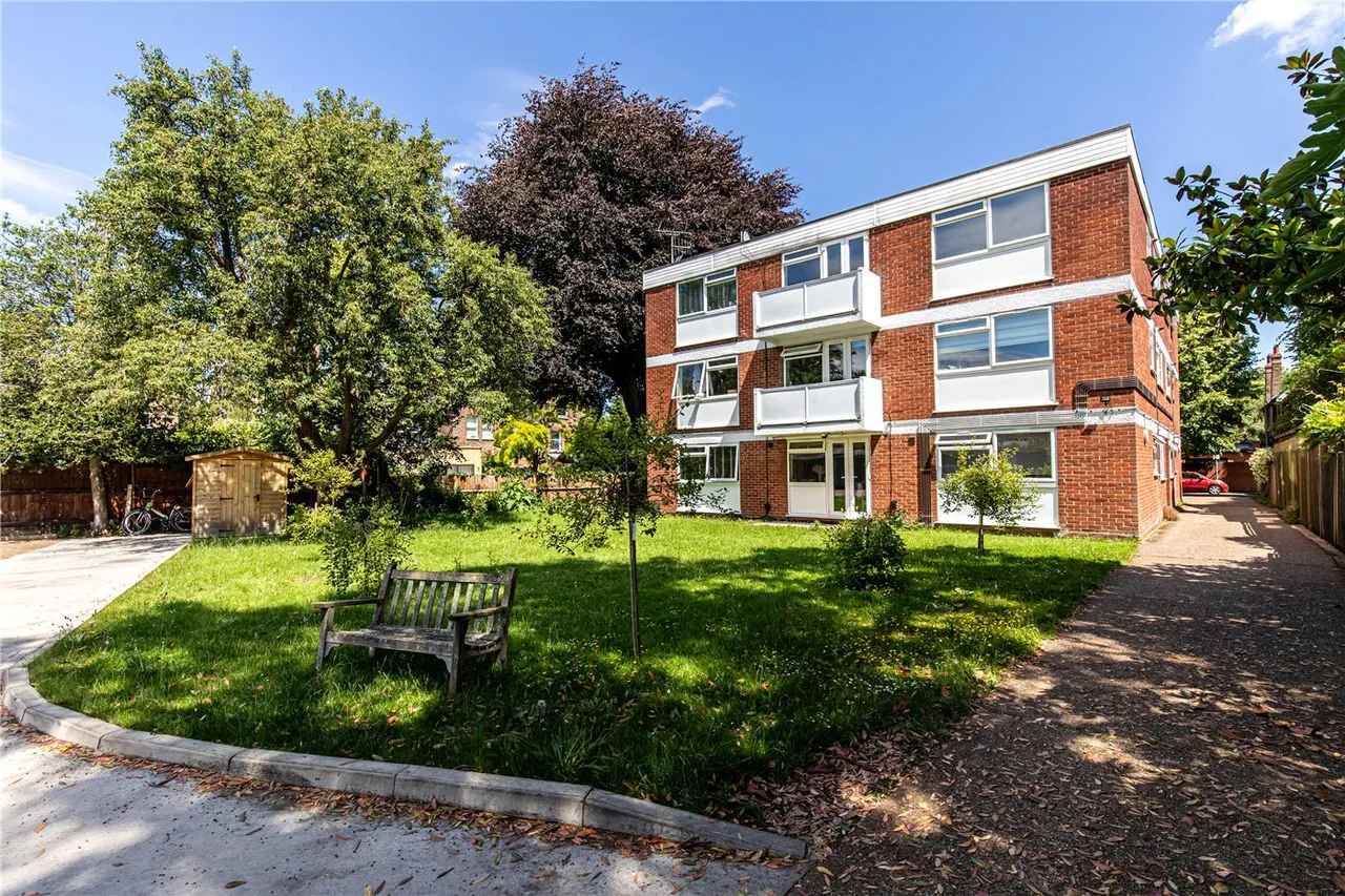 Tring Avenue, London, W5, photo 11