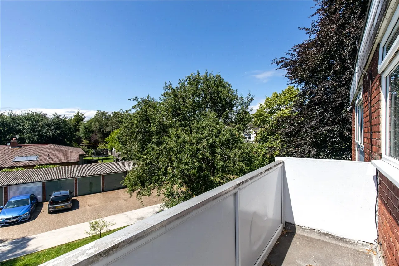 Tring Avenue, London, W5, photo 5