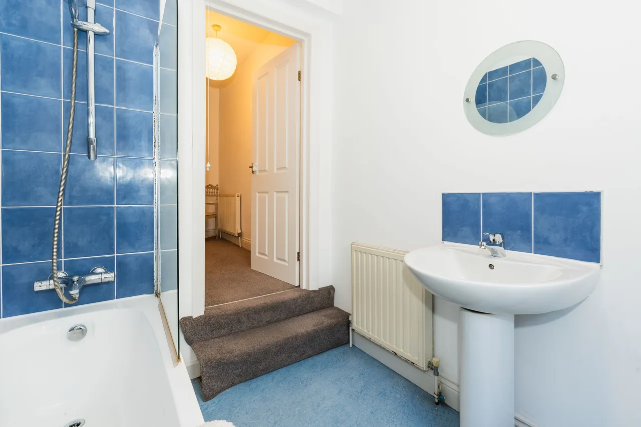 Woodseats Road, Sheffield, S8, photo 20