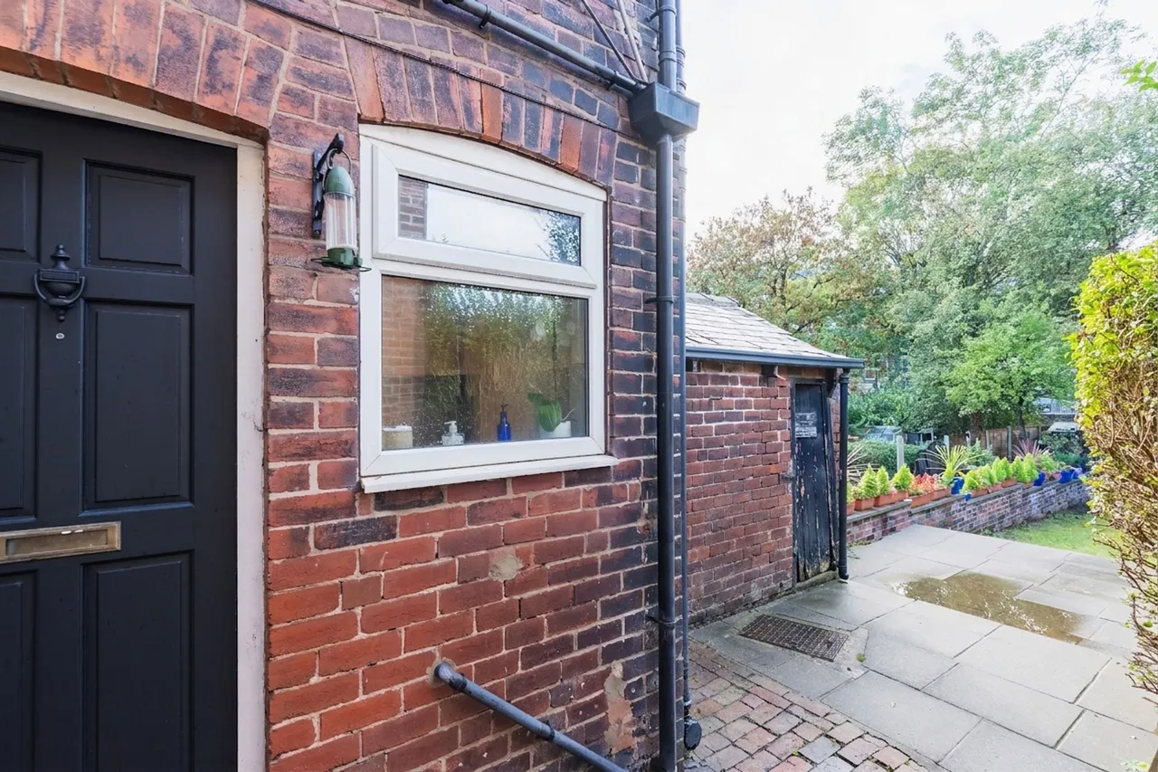 Woodseats Road, Sheffield, S8, photo 25