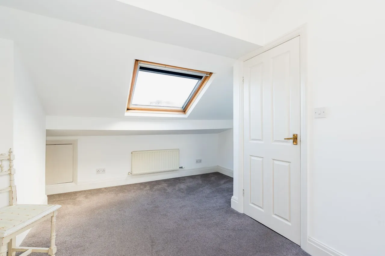 Woodseats Road, Sheffield, S8, photo 24