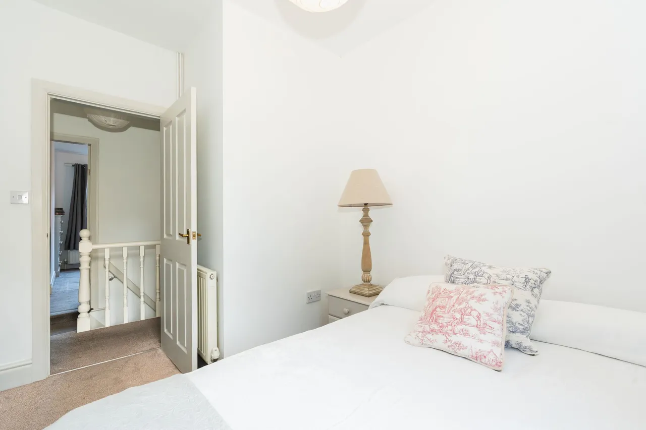 Woodseats Road, Sheffield, S8, photo 17