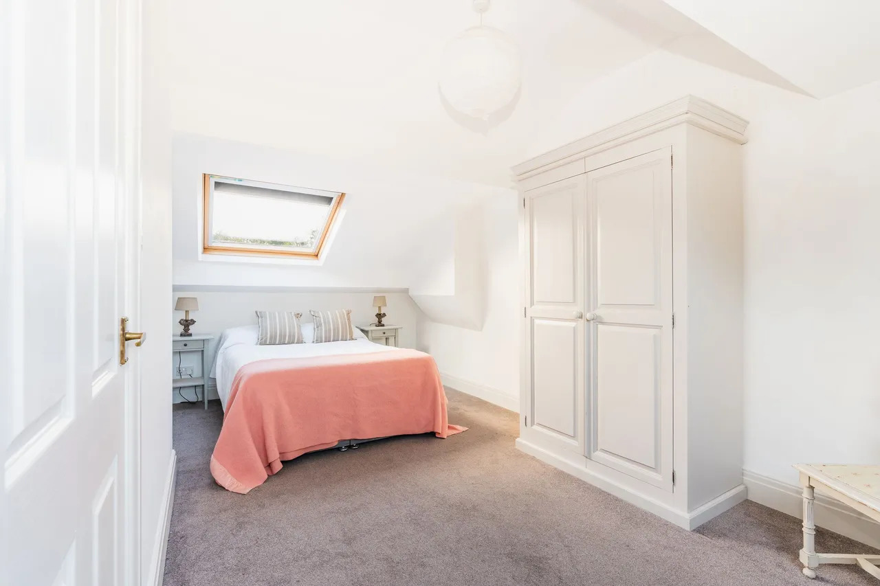 Woodseats Road, Sheffield, S8, photo 22