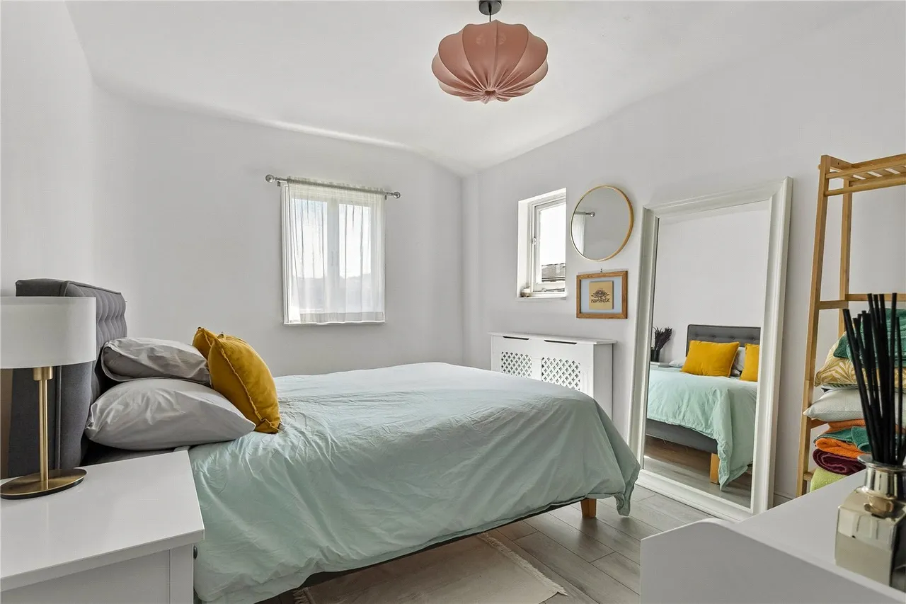Roding Road, London, E5, photo 7