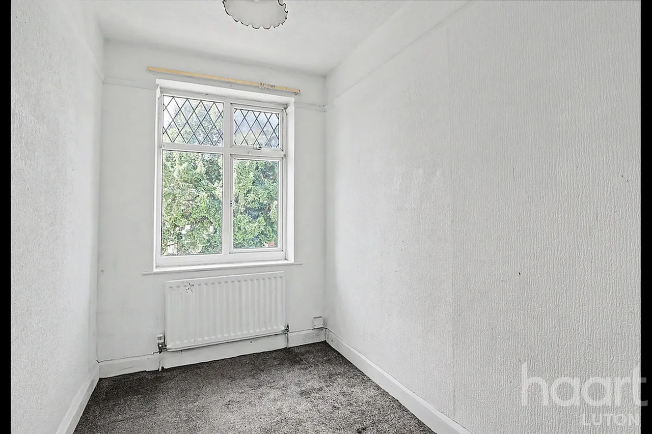 Old Bedford Road, Luton, LU2, photo 8