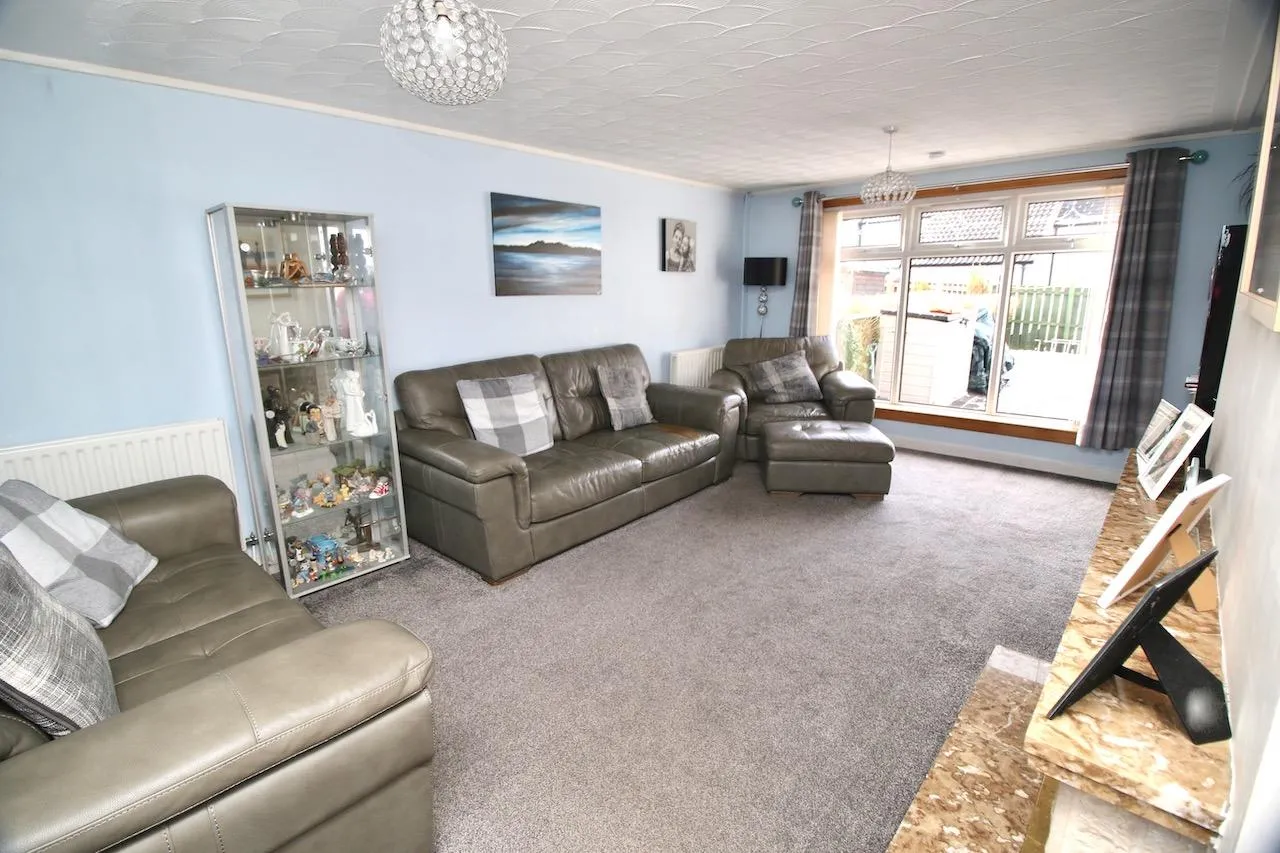 Mitchell Road, Seafar, Cumbernauld, G67 1AD, photo 3