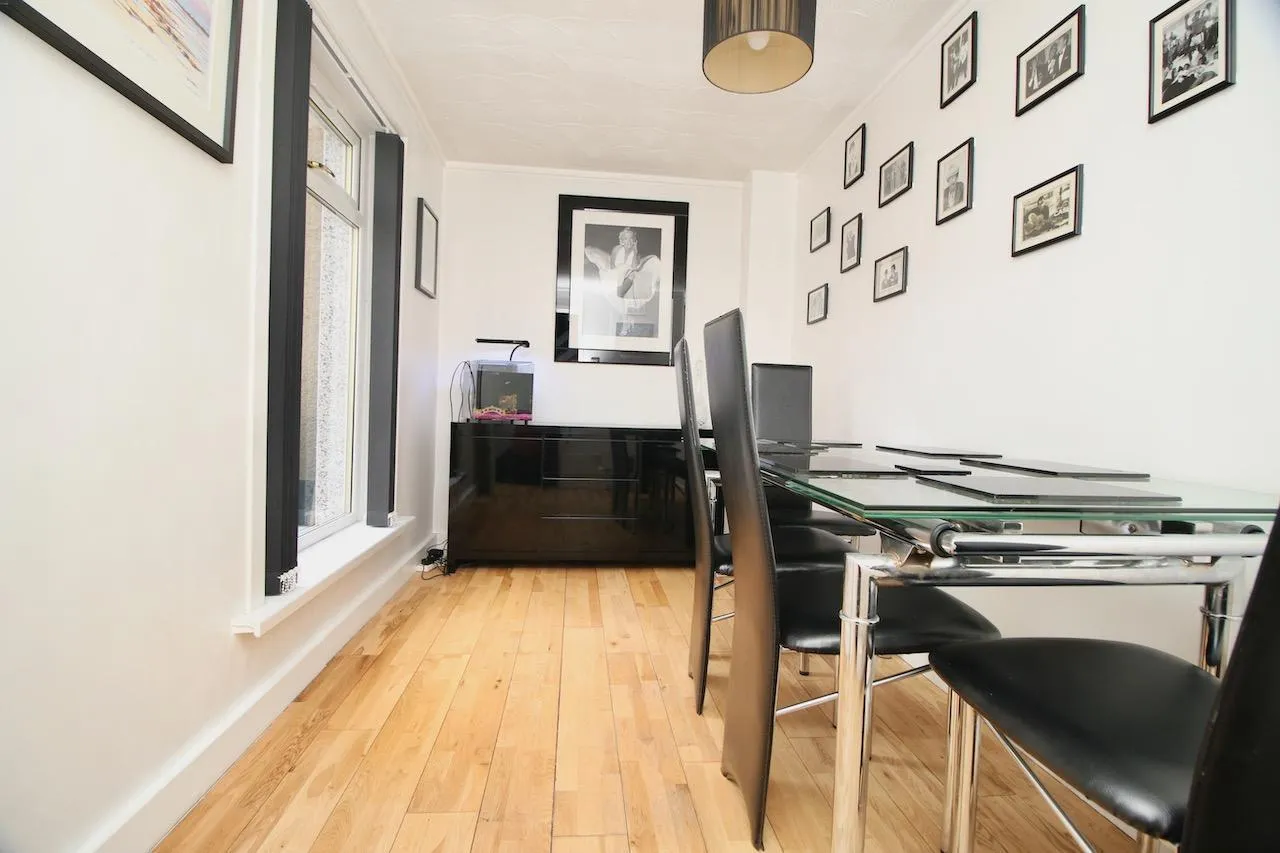 Mitchell Road, Seafar, Cumbernauld, G67 1AD, photo 6