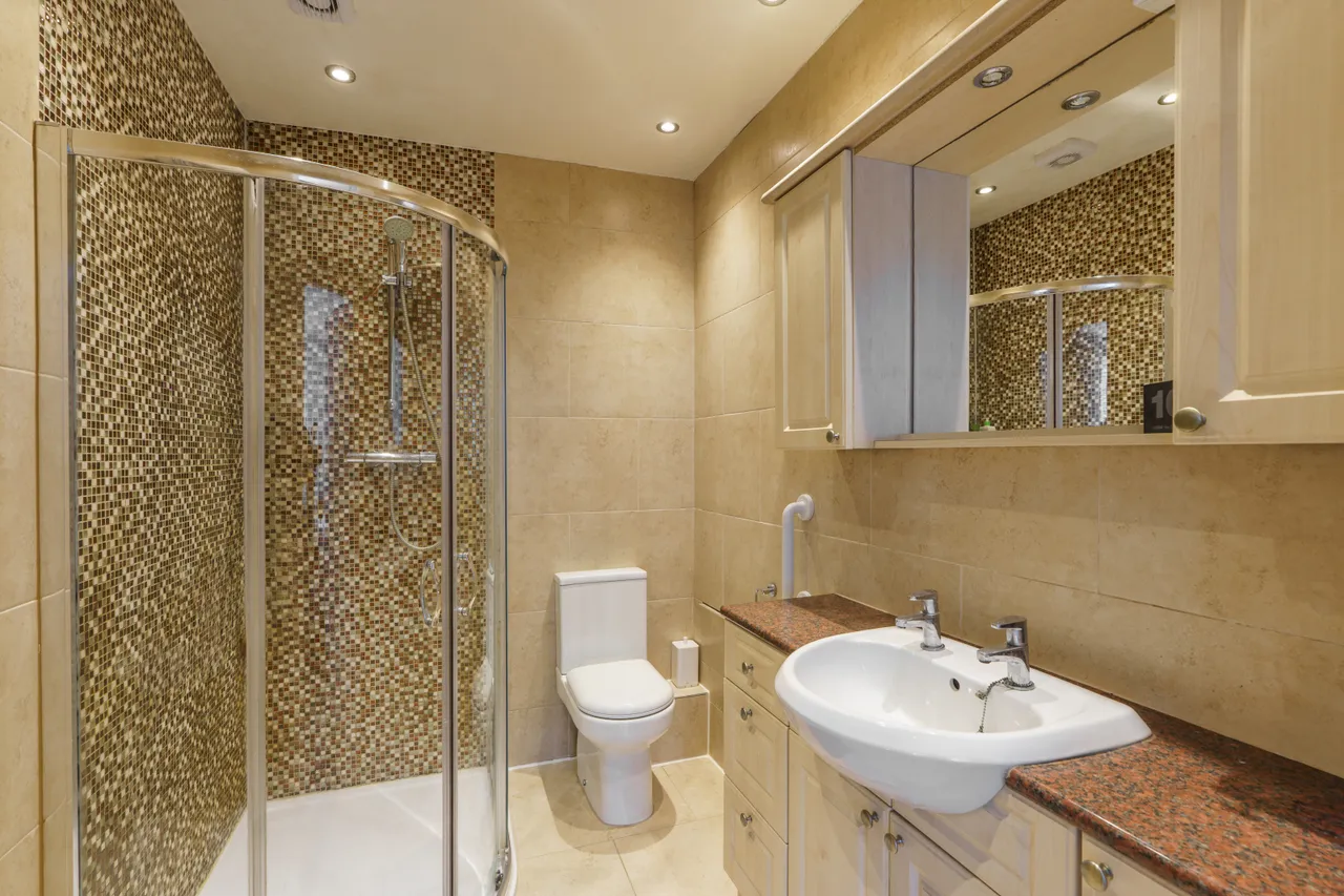 Belsize Lane, Belsize Park, London, NW3 5AU, photo 13