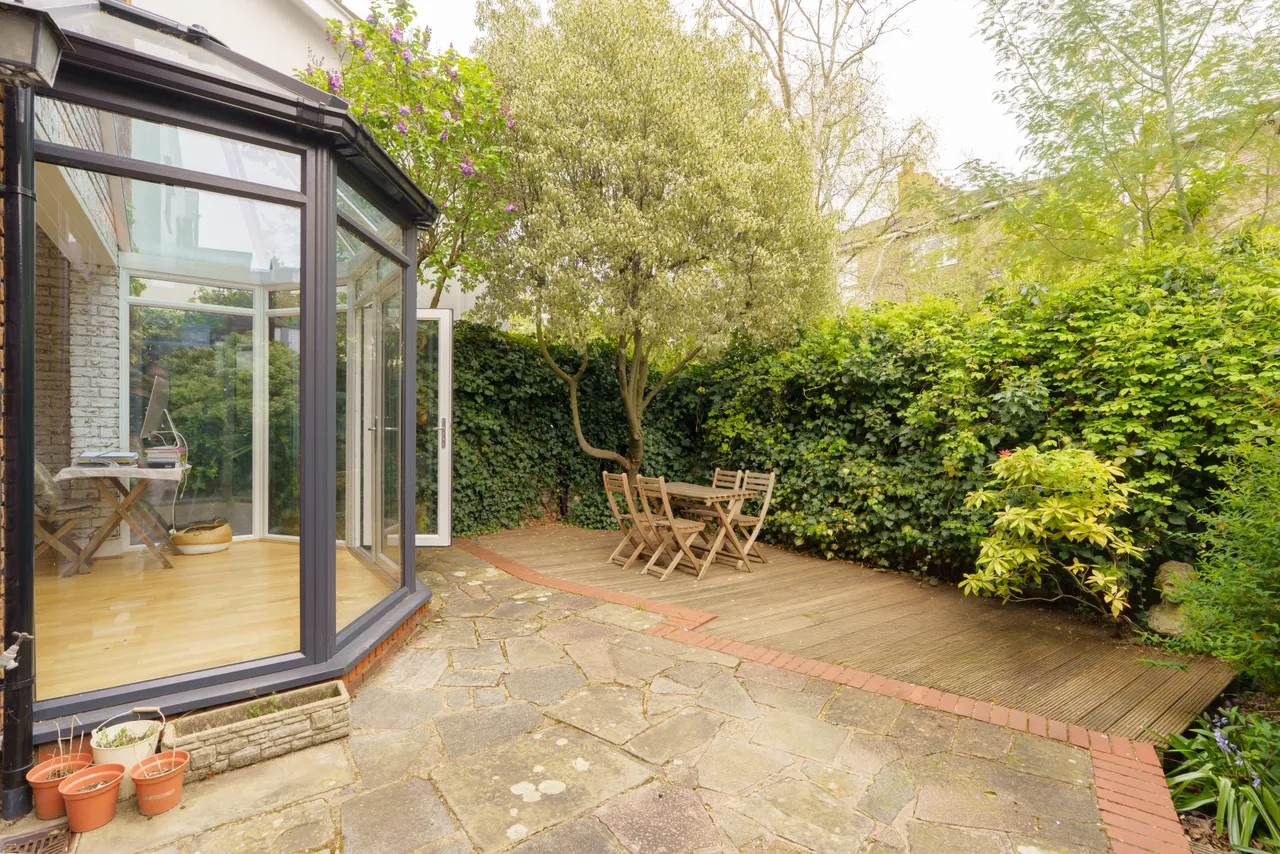 Belsize Lane, Belsize Park, London, NW3 5AU, photo 6