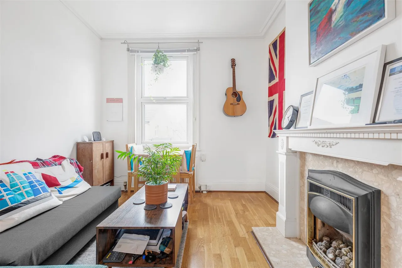 Upper Richmond Road West, East Sheen, SW14, photo 5