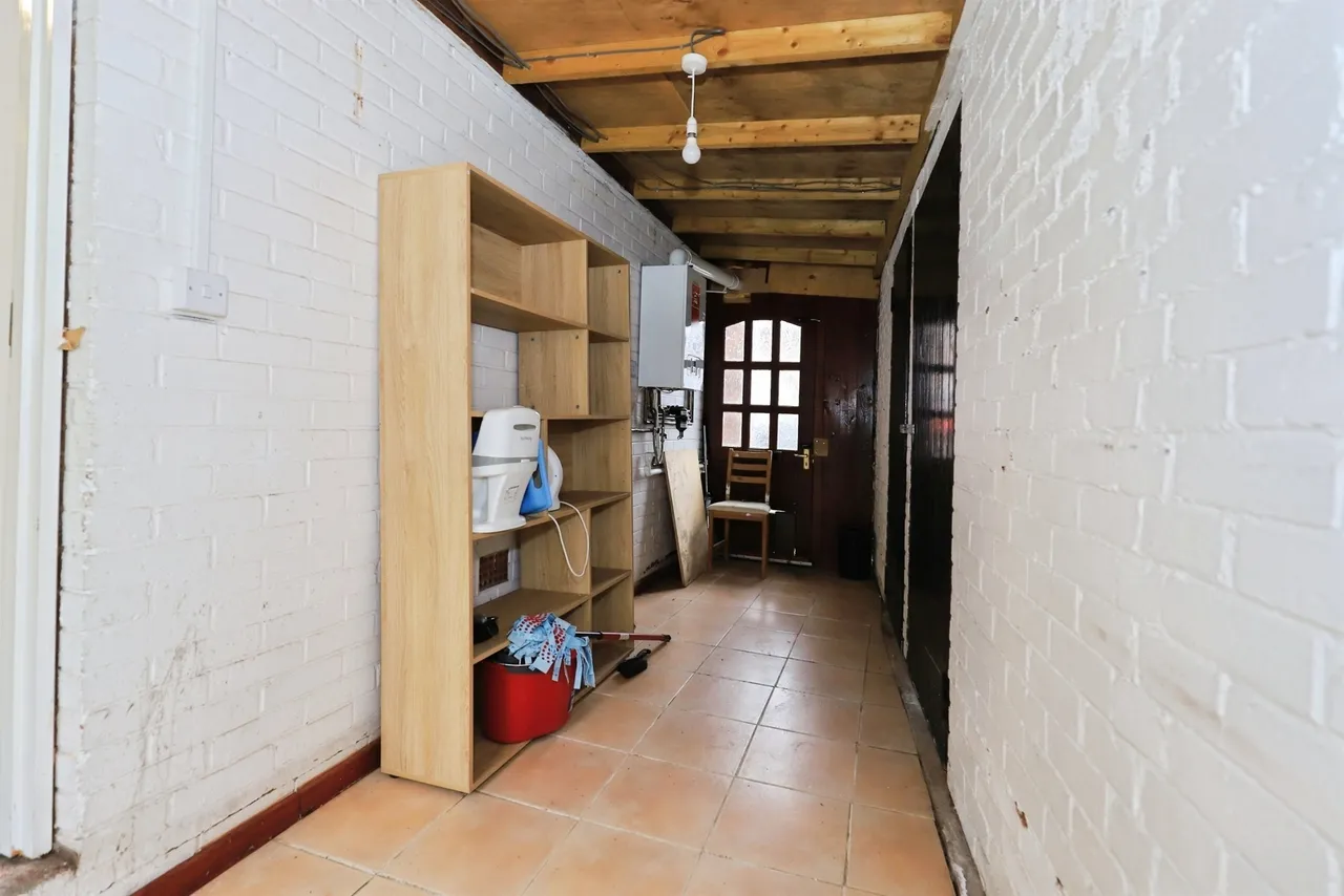 Pace Crescent, Bilston, WV14, photo 15