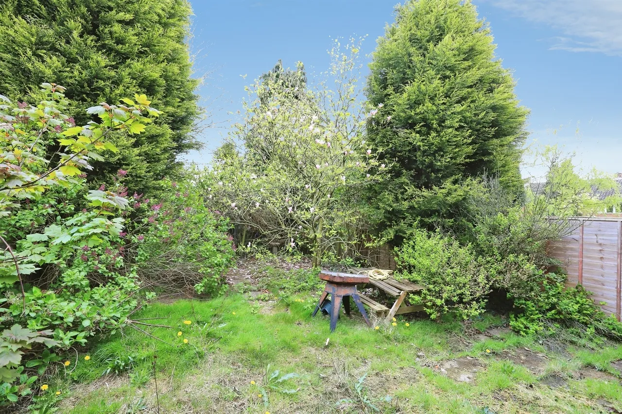 Pace Crescent, Bilston, WV14, photo 16
