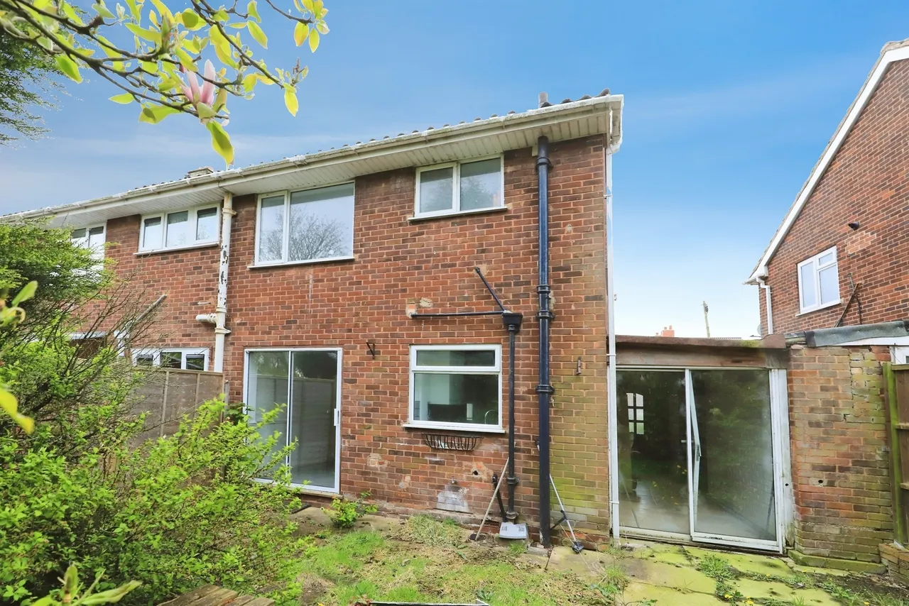 Pace Crescent, Bilston, WV14, photo 18