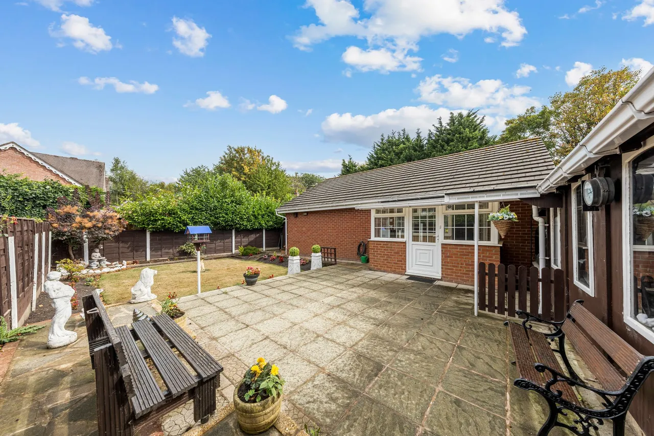 Springburn Gardens, Woolston, Warrington, Warrington, WA1 4PR, photo 20