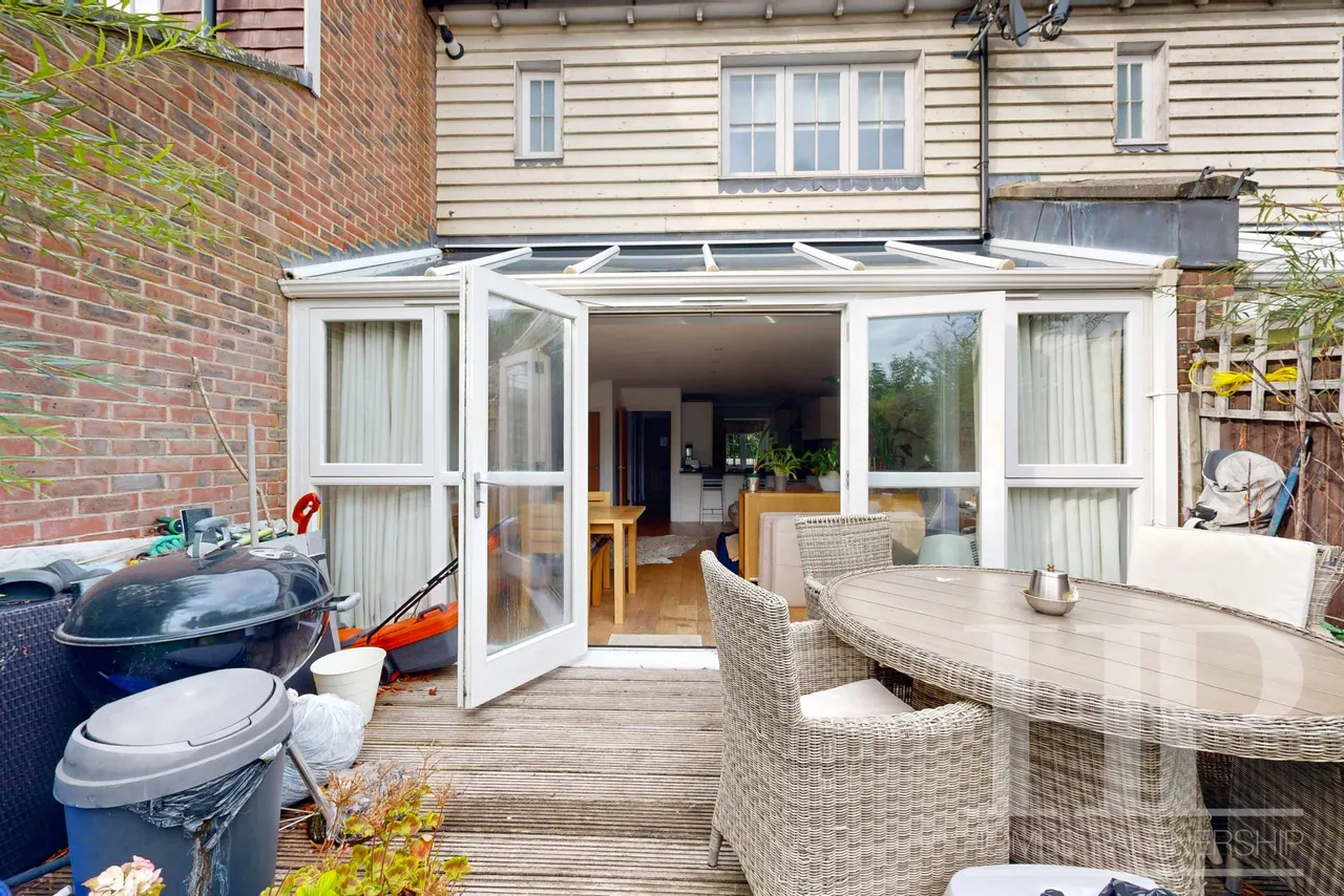 Water Lane, Handcross, RH17, photo 15