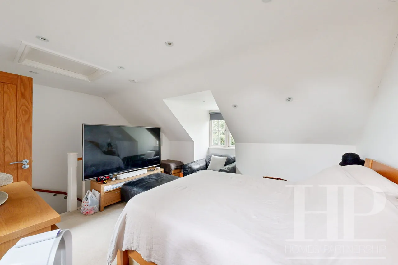 Water Lane, Handcross, RH17, photo 13