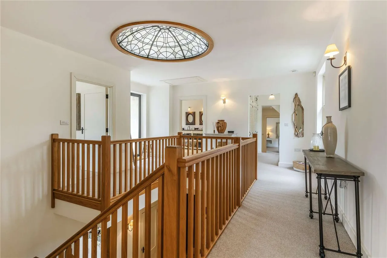 Ashley Road, Charlton Kings, Cheltenham, Gloucestershire, GL52 6PJ, photo 12
