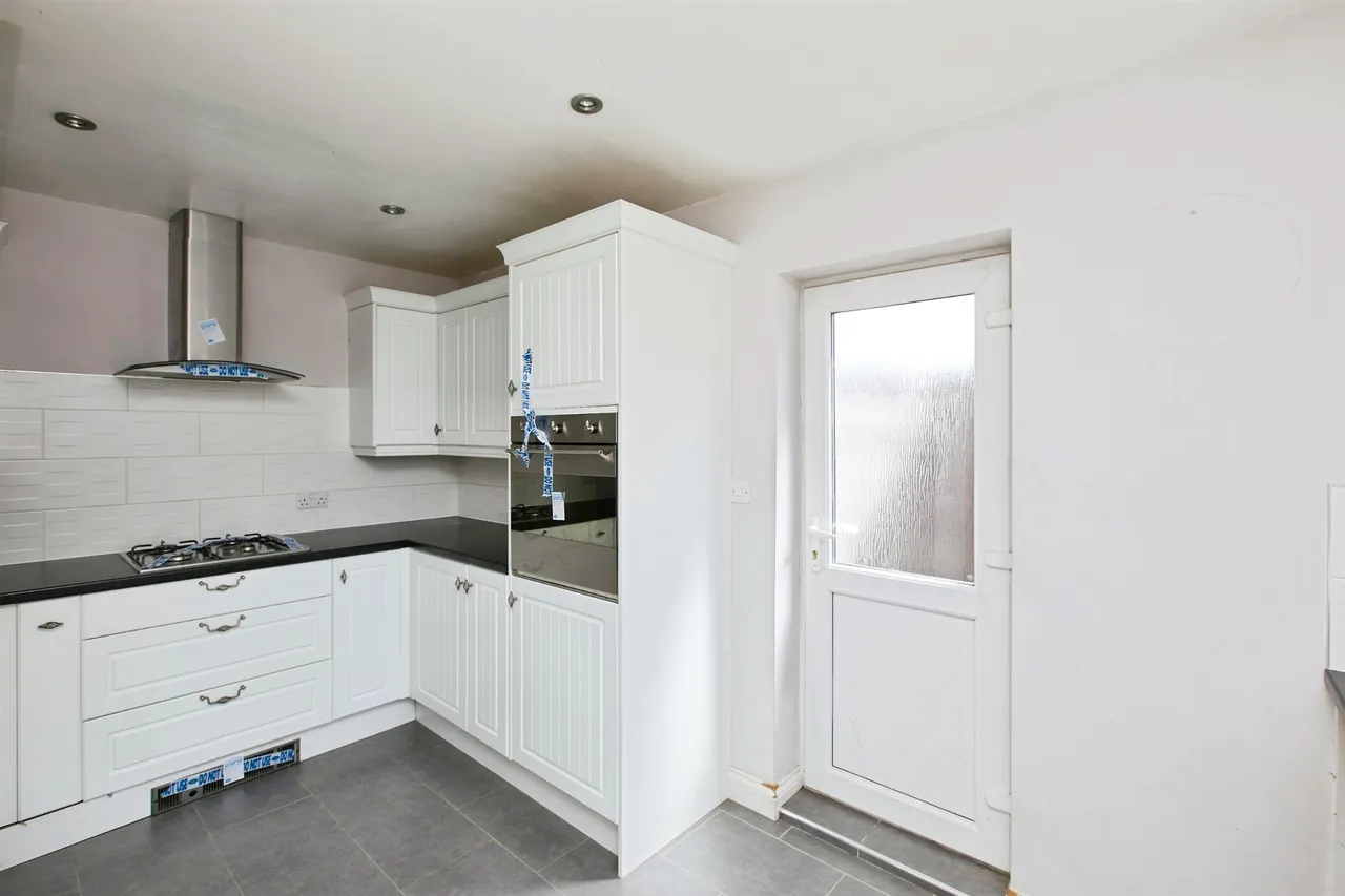 St. Lukes Road, Barton Under Needwood, DE13, photo 19