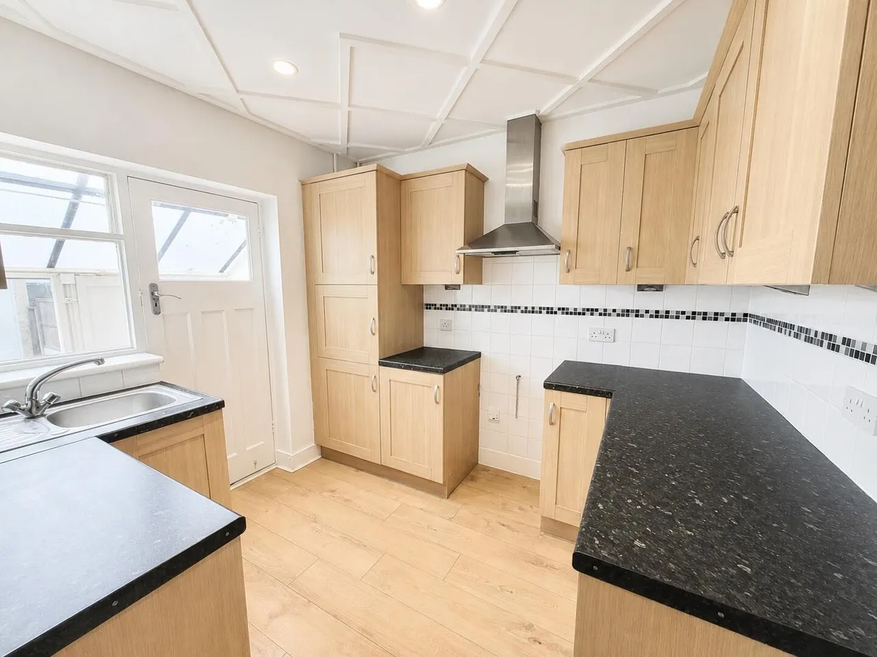 Seymour Road, Northfleet, photo 5