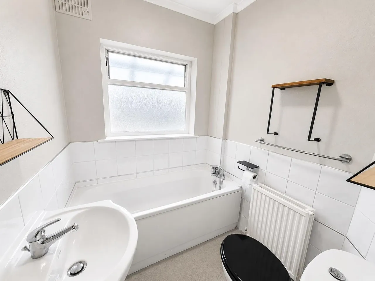 Seymour Road, Northfleet, photo 11