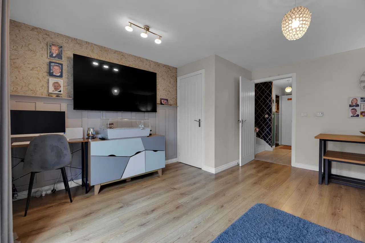 Broad Street, Crewe, CW1, photo 7