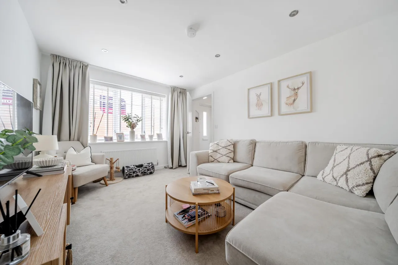 Camellia Way, Witham St Hughs, LN6, photo 5