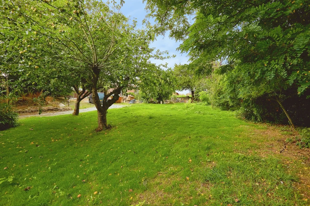 Bradford Lane, Longburton, DT9, photo 12