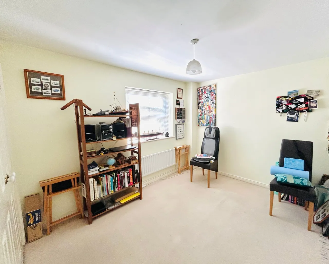 Bucklow Gardens, Lymm, photo 13