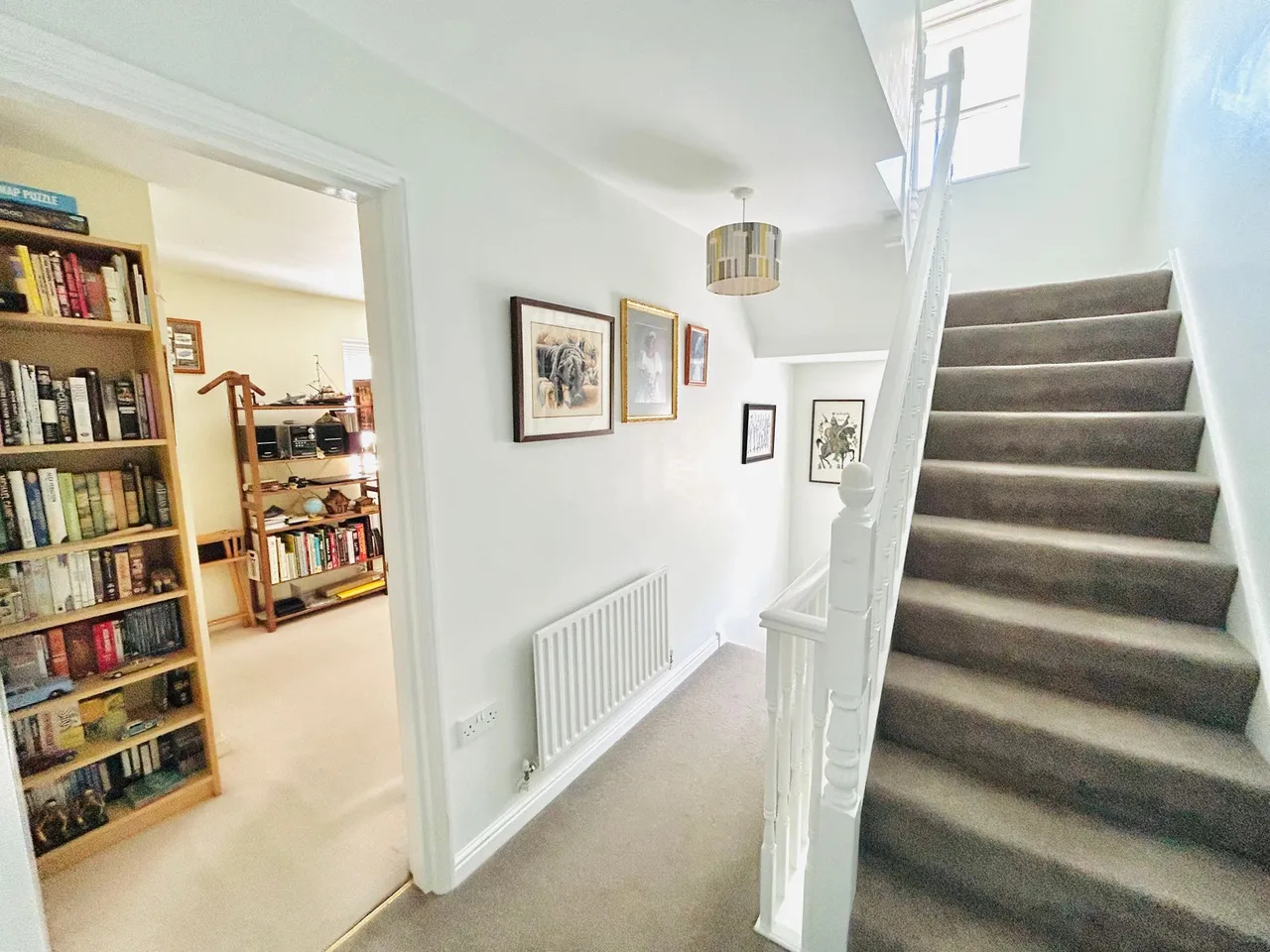 Bucklow Gardens, Lymm, photo 12