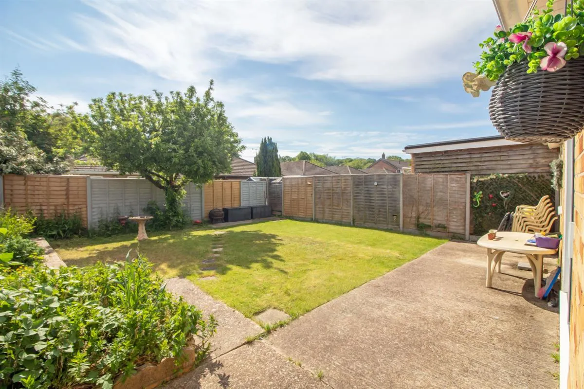 Milton Road, Waterlooville, PO8 8LB, photo 20