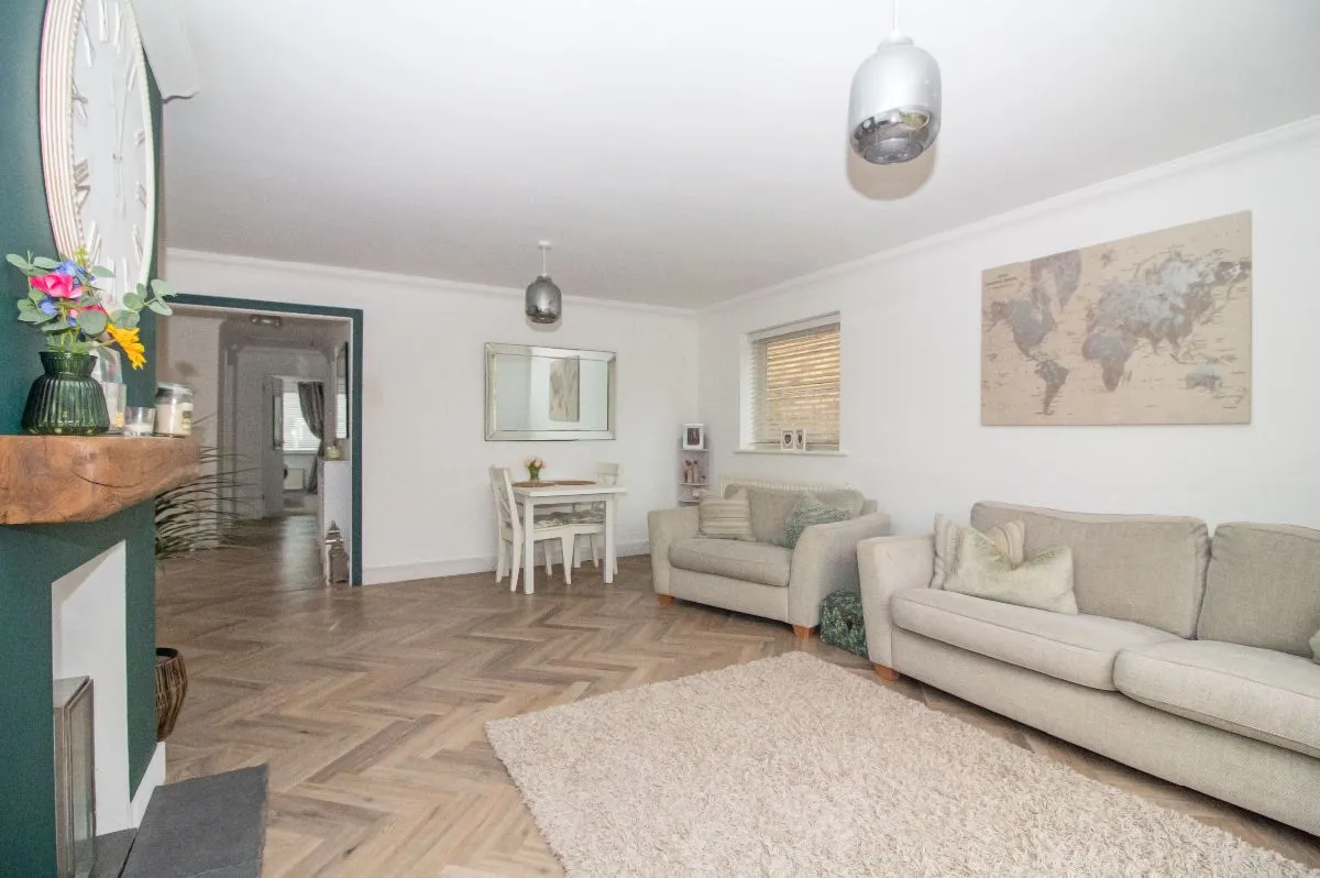 Milton Road, Waterlooville, PO8 8LB, photo 12