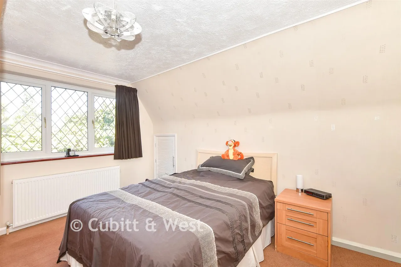 Woods Hill Lane, Ashurst Wood, RH19, photo 11